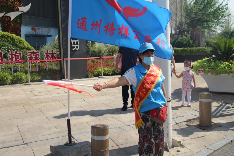 <strong>草我爽视频</strong>